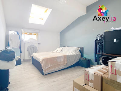 Appartement - 80 m² - 4 pièces