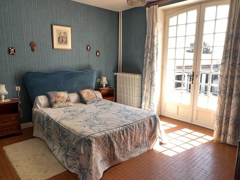 Maison - 190 m² - 6 pièces