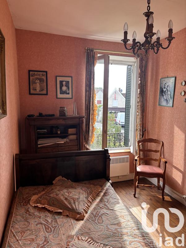 Maison - 110 m² - 7 pièces