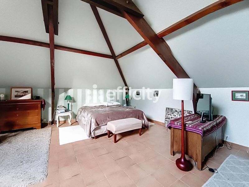 Pavillon - 145 m² - 6 pièces