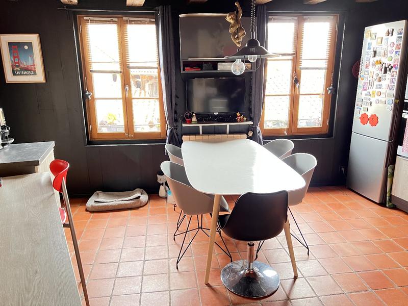Appartement - 220 m² - 8 pièces