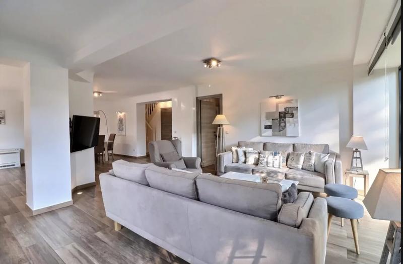 Villa - 170 m² - 5 pièces