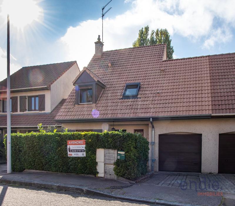 Maison - 76 m² - 4 pièces