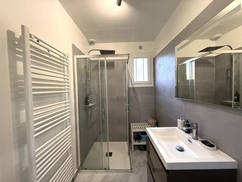 Pavillon - 65 m² - 3 pièces