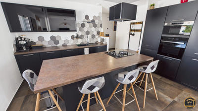 Villa - 107 m² - 4 pièces