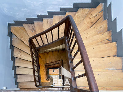 Maison - 147 m² - 6 pièces