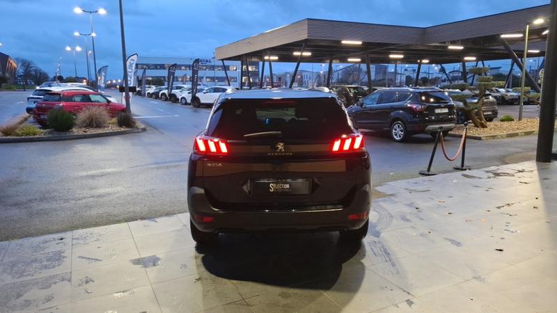 Peugeot 5008 II Hybrid 136 e-Dcs6 Allure Pack