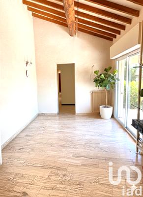 Maison - 200 m² - 8 pièces