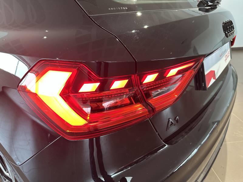 Audi A1 sportback 30 Tfsi 110 ch s tronic 7 s line