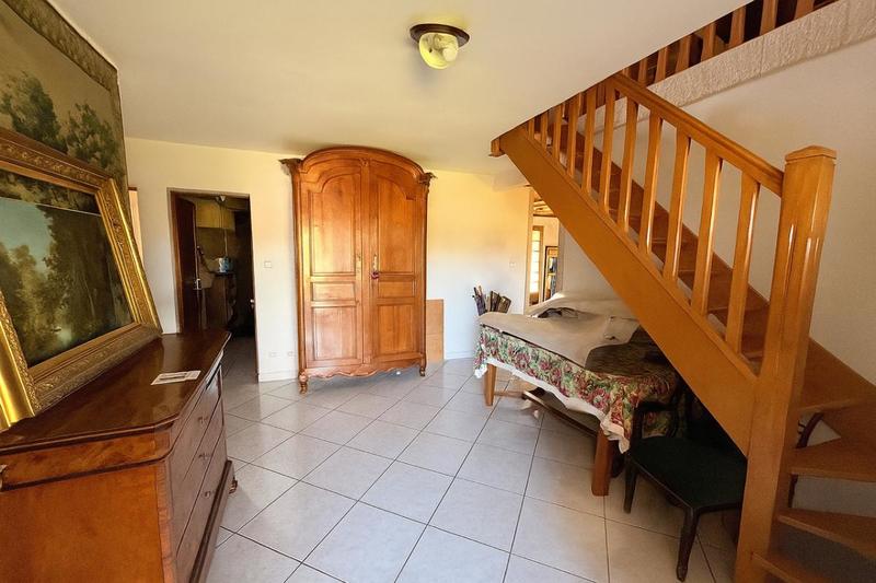 Maison - 142 m² - 6 pièces