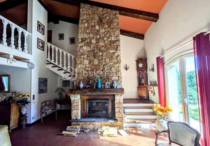 Maison d'architecte - 208 m² - 6 pièces