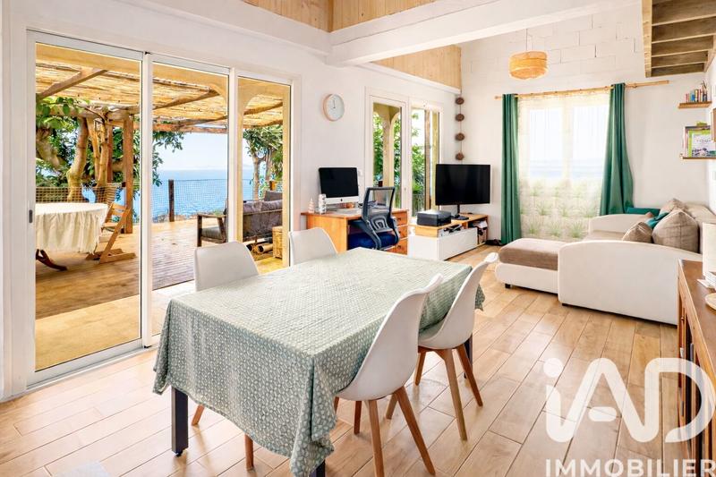 Maison - 76 m² - 3 pièces