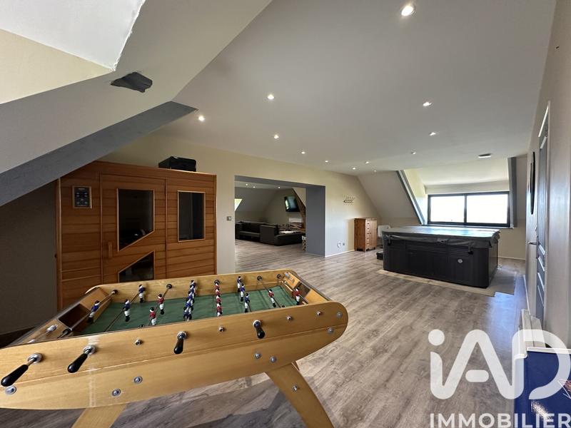 Maison - 820 m² - 19 pièces