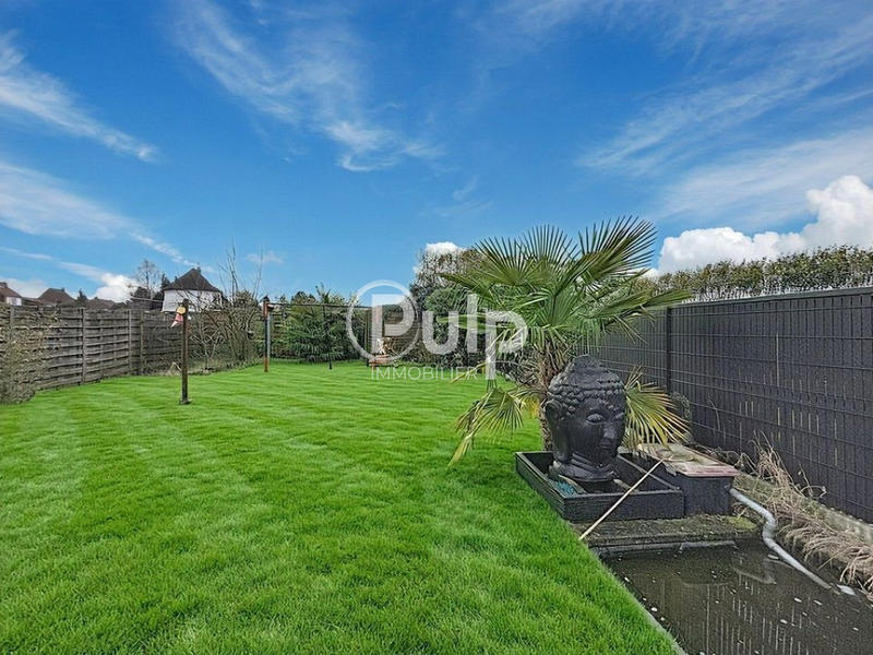 Maison - 98 m² - 6 pièces