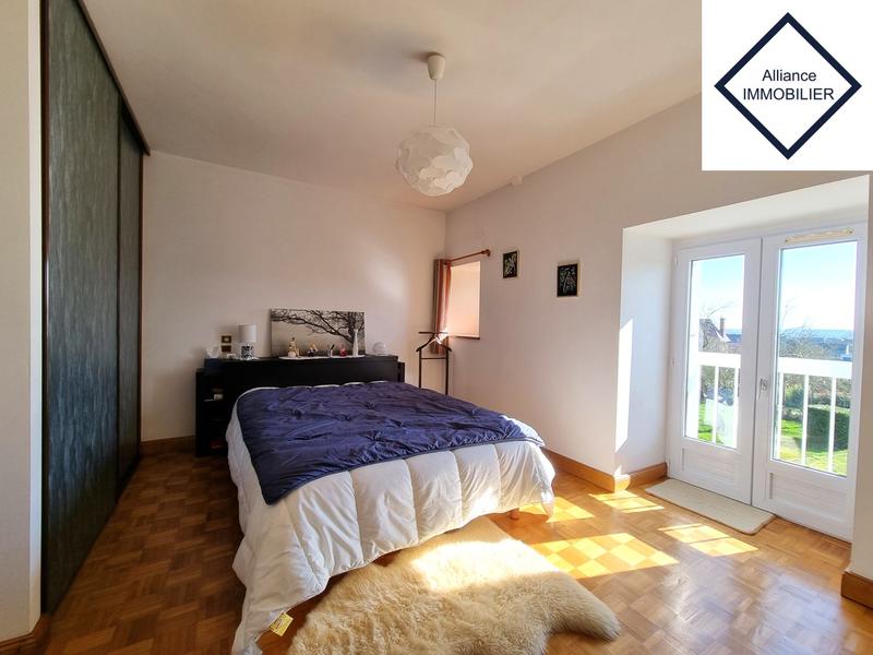 Maison - 124 m² - 7 pièces