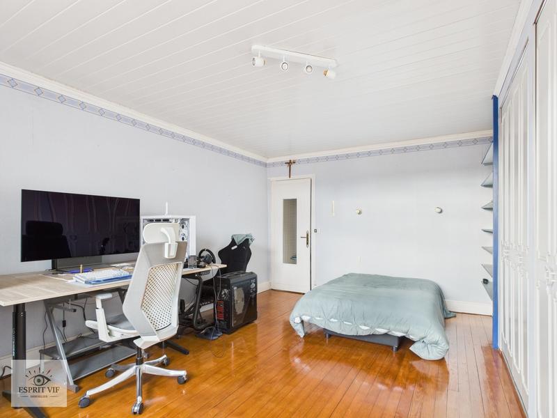 Maison - 138 m² - 6 pièces