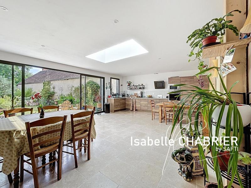 Maison - 163 m² - 6 pièces