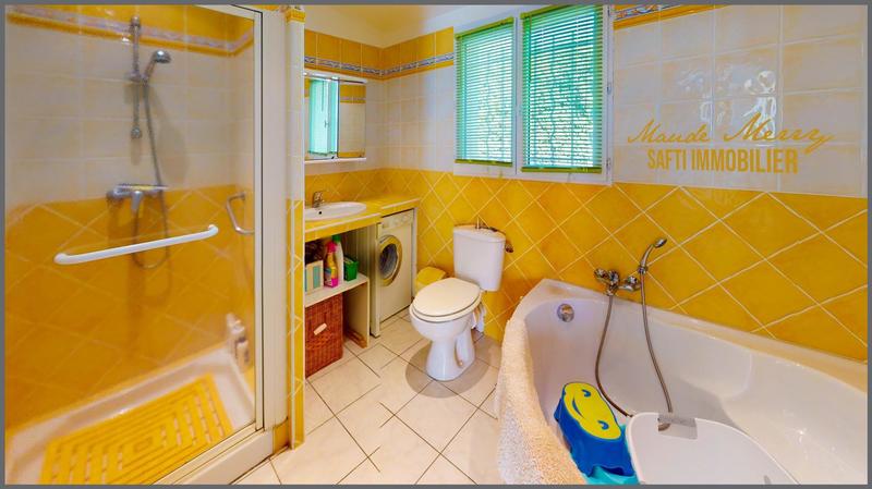 Villa - 177 m² - 7 pièces