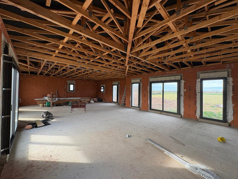 Maison - 150 m² - 1 pièce