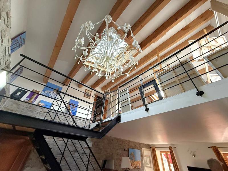 Appartement - 202 m² - 8 pièces