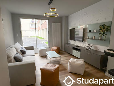 Chambre - 15 m² - 1 pièce