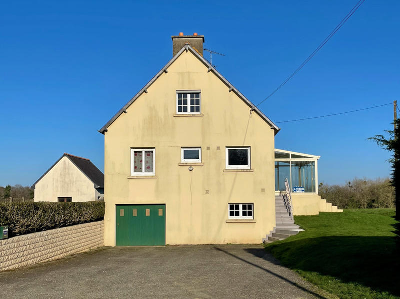 Maison - 110 m² - 5 pièces