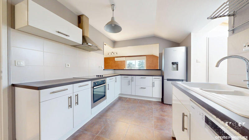 Appartement - 113 m² - 4 pièces