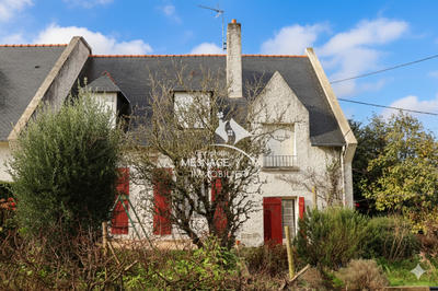 Maison - 97 m² - 6 pièces