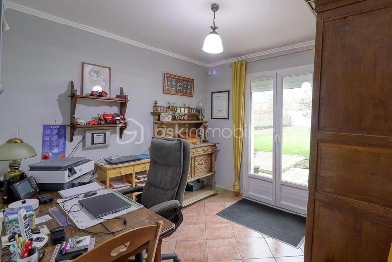 Maison traditionnelle - 193 m² - 8 pièces