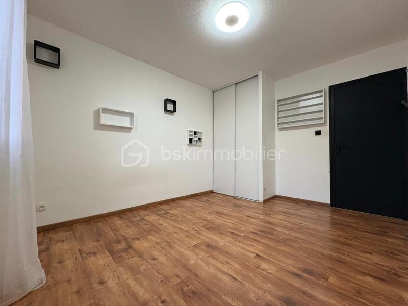 Appartement - 95 m² - 3 pièces