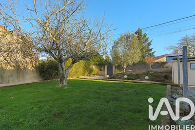 Maison - 92 m² - 5 pièces