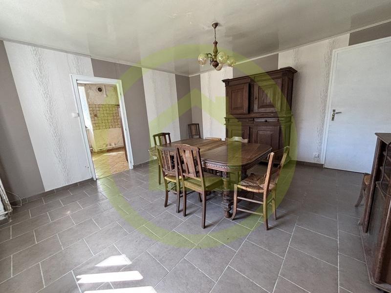 Maison - 104 m² - 5 pièces