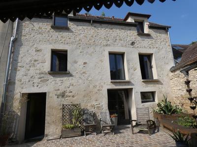 Maison - 102 m² - 5 pièces