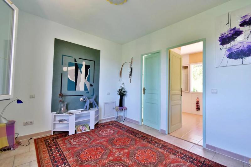 Villa - 289 m² - 7 pièces