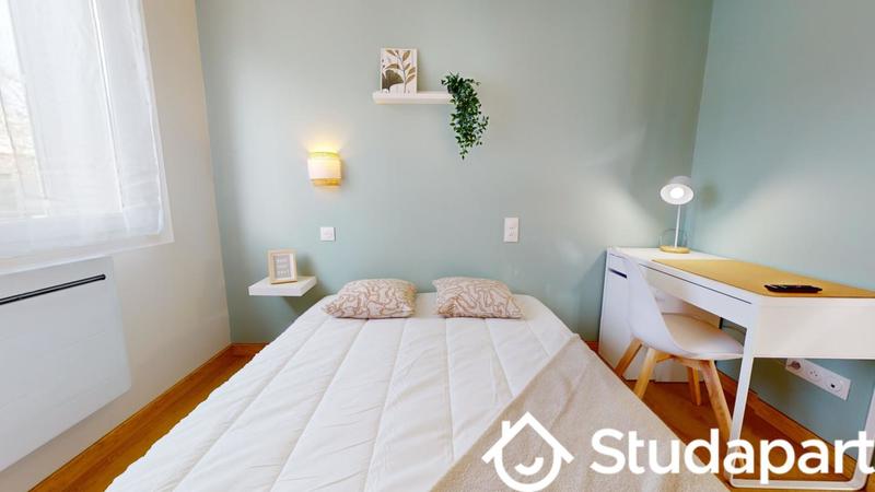 Chambre - 9 m² - 1 pièce