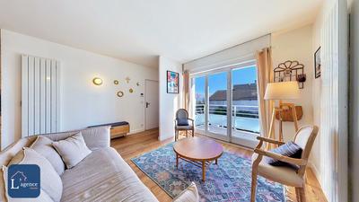 Appartement - 79 m² - 3 pièces