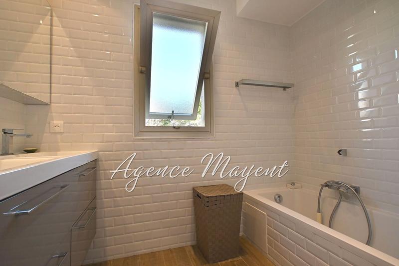 Appartement - 76 m² - 3 pièces