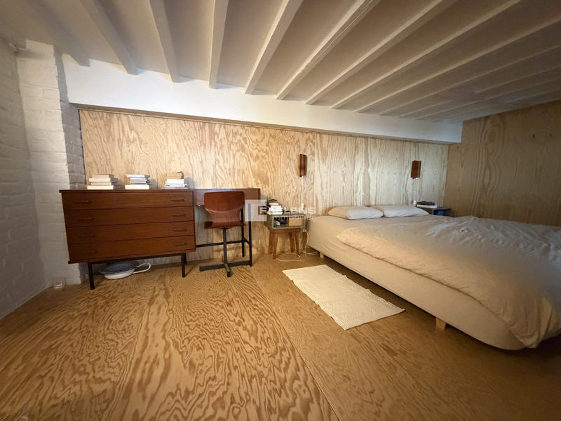 Appartement - 225 m² - 5 pièces