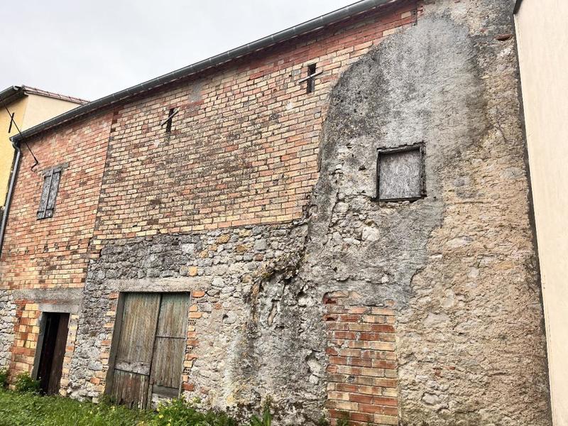 Maison - 200 m² - 4 pièces