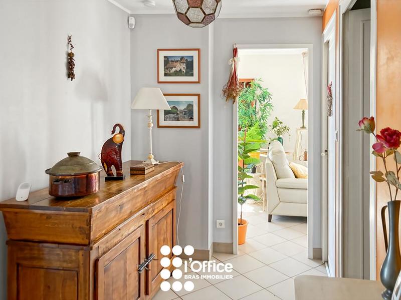 Maison - 187 m² - 6 pièces