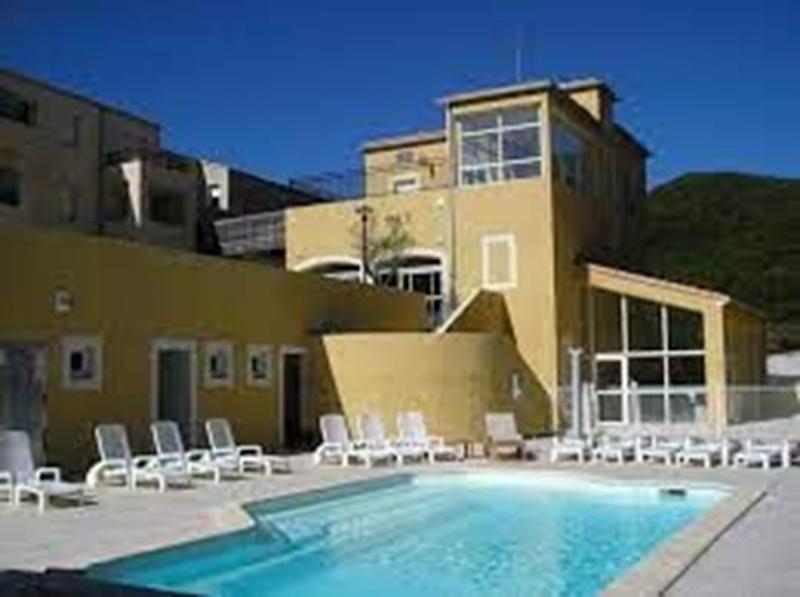 Appartement - 43 m² - 3 pièces