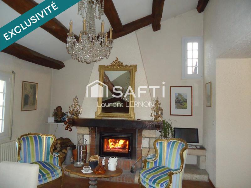 Maison de maîtres - 253 m² - 8 pièces