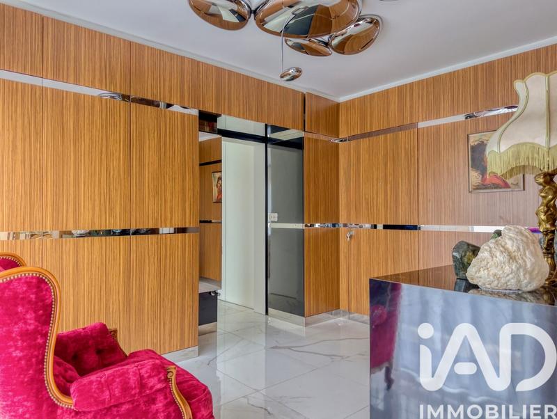 Appartement - 135 m² - 5 pièces