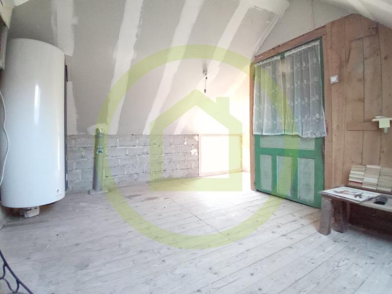 Maison - 96 m² - 6 pièces