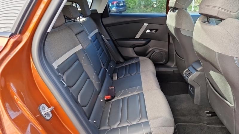 Citroën C4 PureTech 130 s&amp;S Eat8 Shine Pack