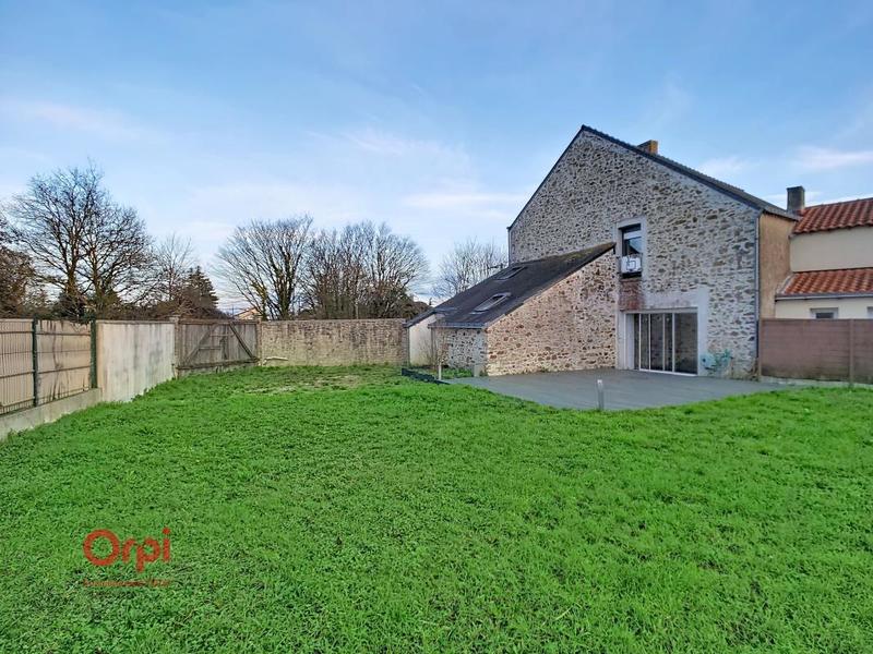 Maison - 180 m² - 5 pièces