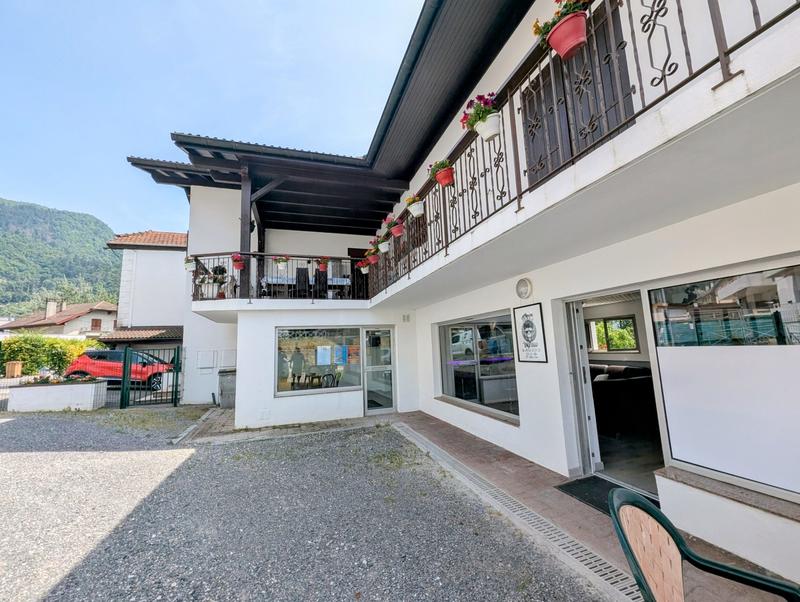 Maison - 187 m² - 6 pièces