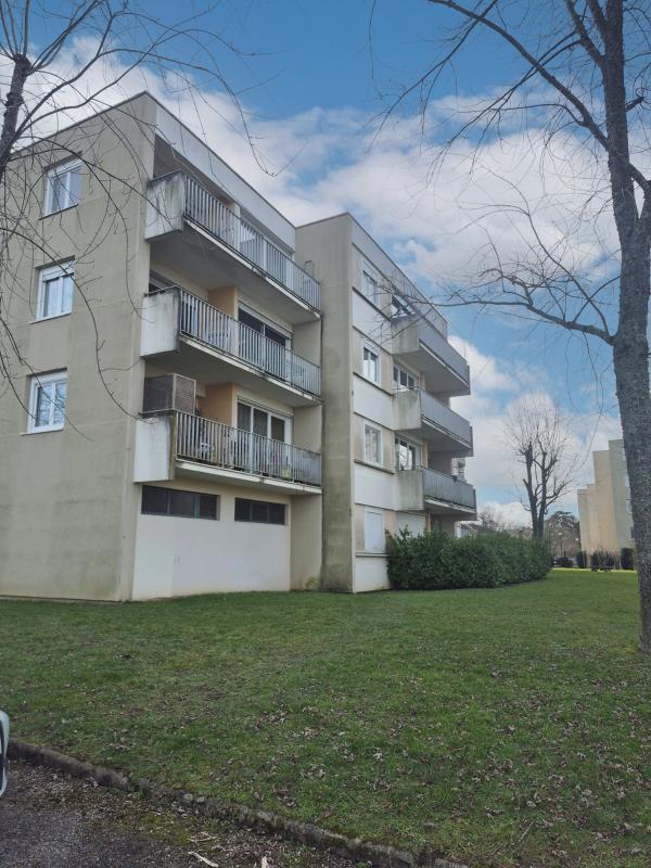 Appartement - 81 m² - 4 pièces