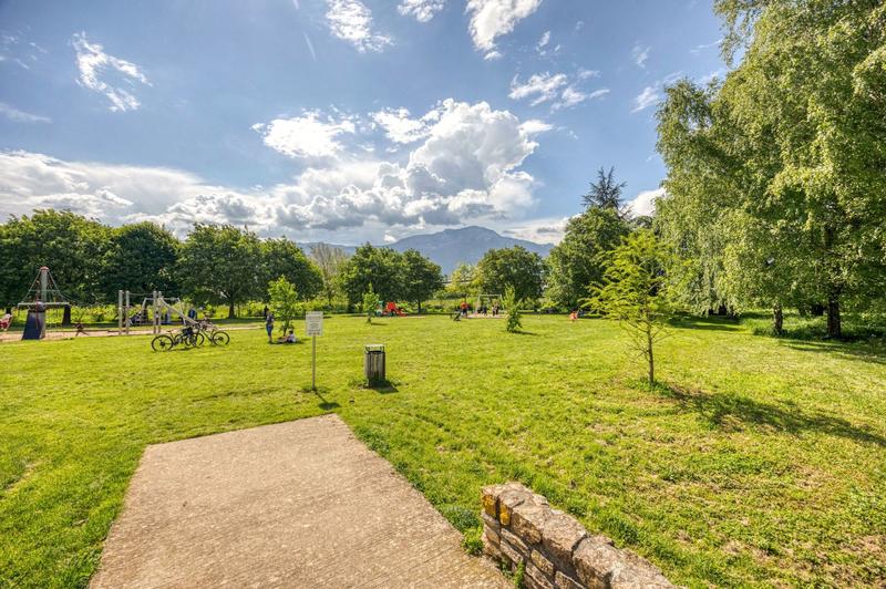 Appartement - 86 m² - 4 pièces