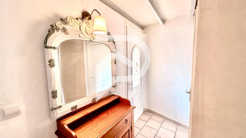 Appartement - 81 m² - 5 pièces